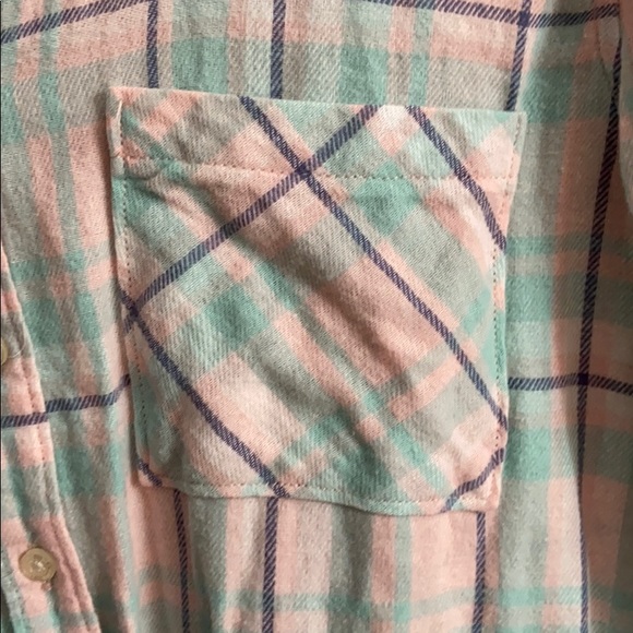 Flannel - Picture 3 of 4